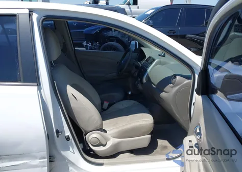 2013 Nissan Versa 1.6 Sv из США, поврежденный, VIN 3N1CN7AP4DL887178